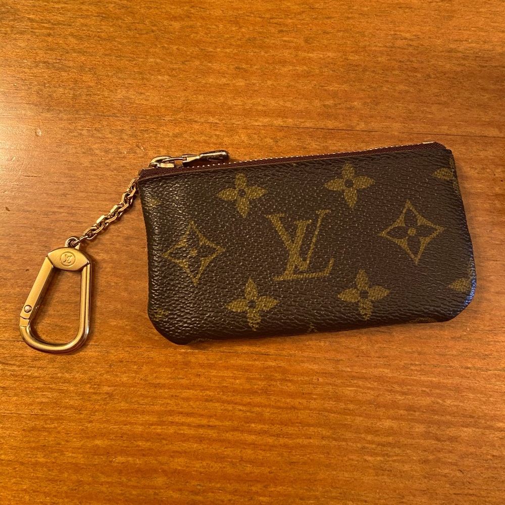 Louis Vuitton Key Pouch ID holder 100% Authentic